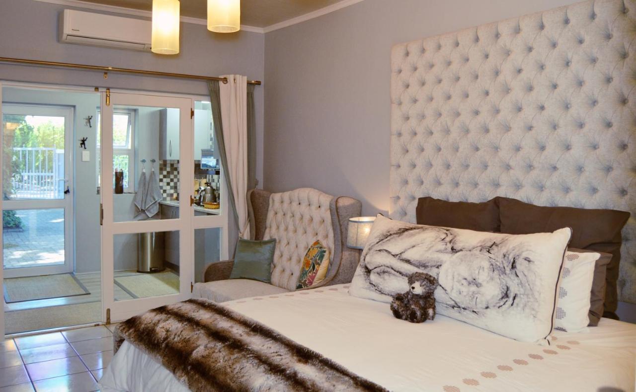 1Aa Wilhelmina Luxury Suites 弗朗斯胡克 外观 照片